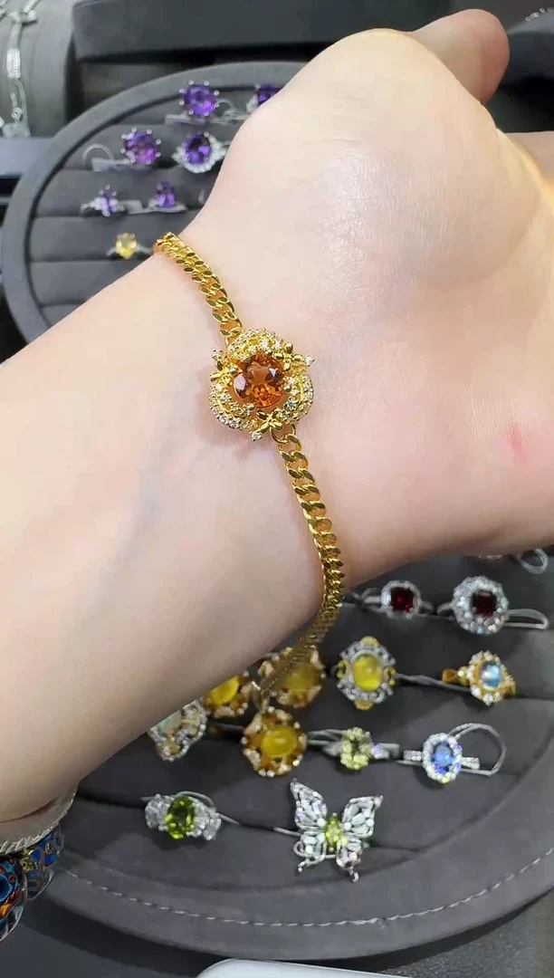 项链银S925镶嵌石榴石（芬达石）【七天鉴赏期】