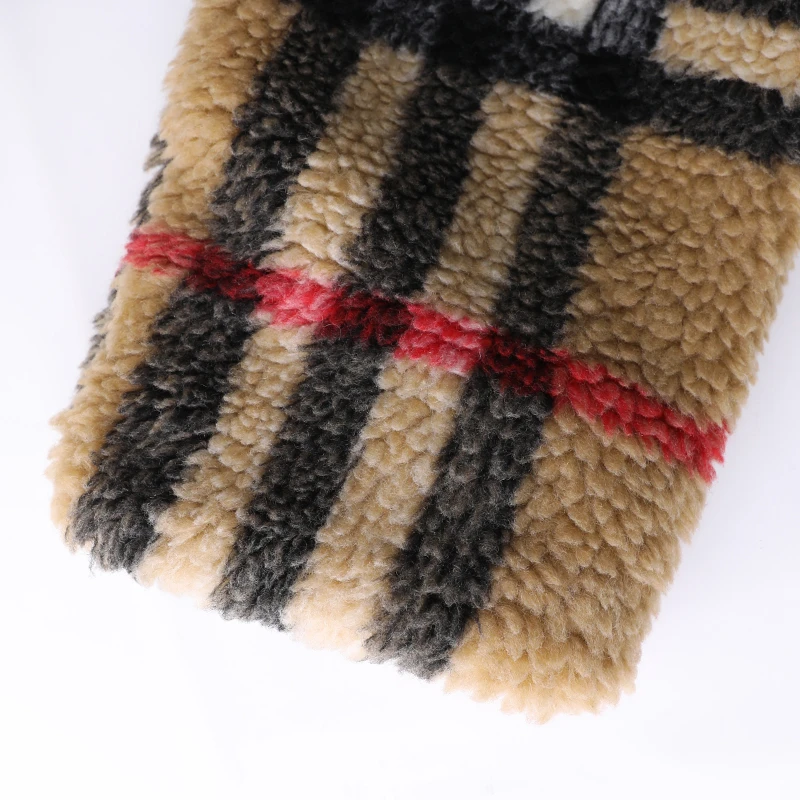 RAQWT11351设计感百搭条纹格子时尚外套