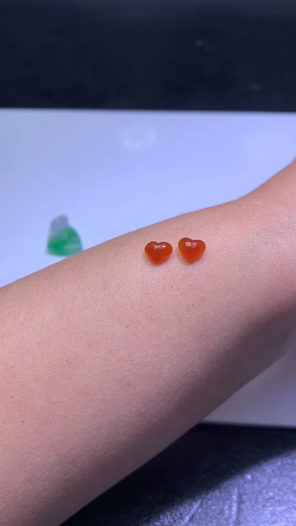 未镶嵌定制翡翠N****e毛货