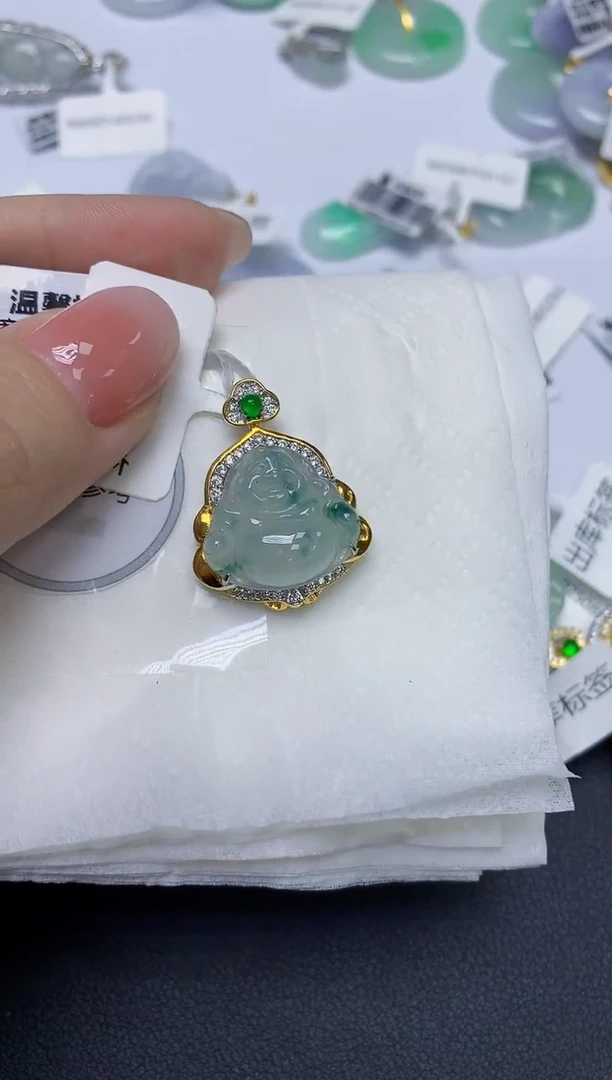 颈饰未镶嵌翡翠天然缅甸翡翠A货多样性发一件