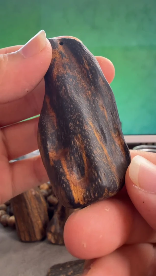 吊坠沉香海南多样性发一