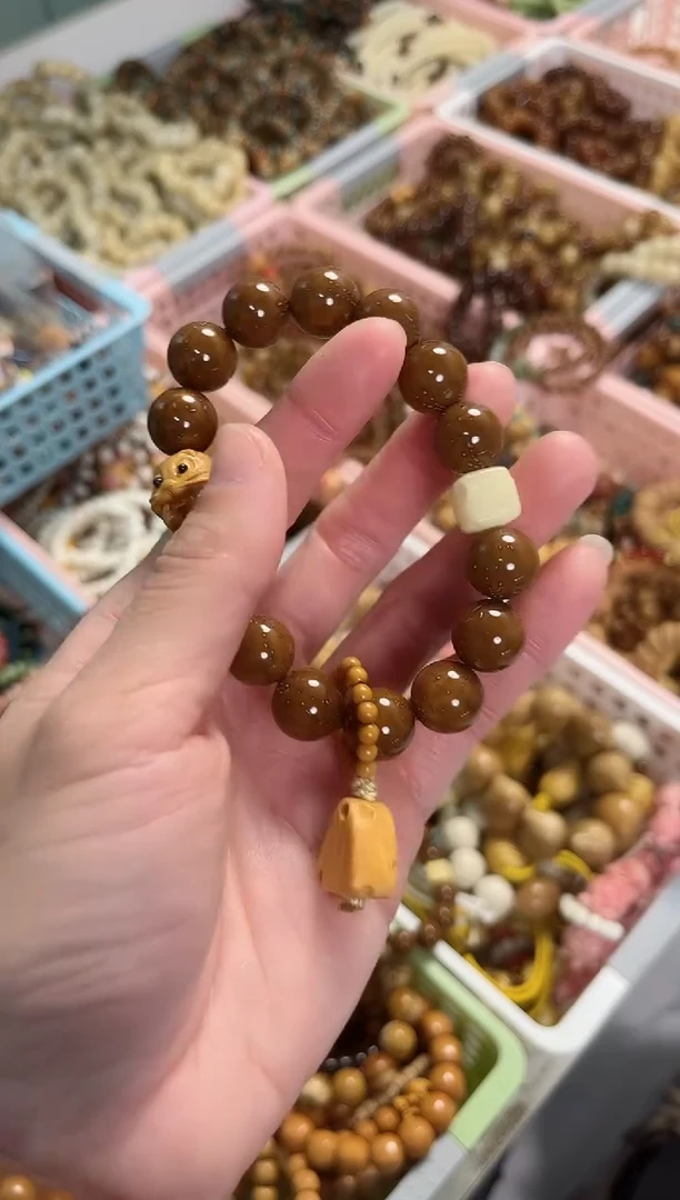 【闪购商品】菩提根/象牙果手串紫金鼠杰瑞