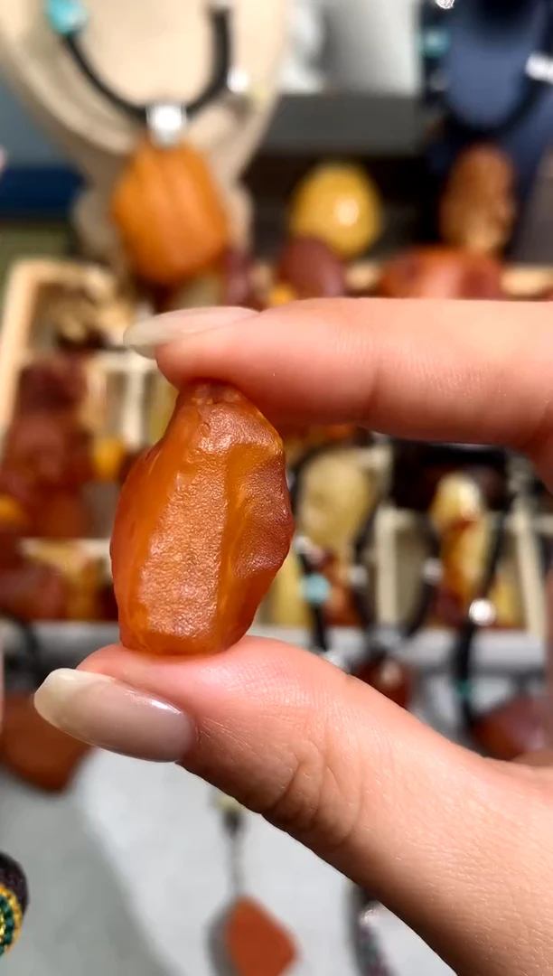 【闪购商品】蜜蜡裸石未镶嵌似玉