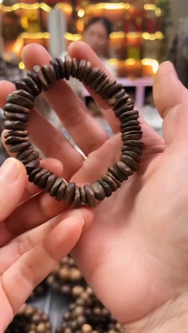 沉香手串棋楠壳子单圈