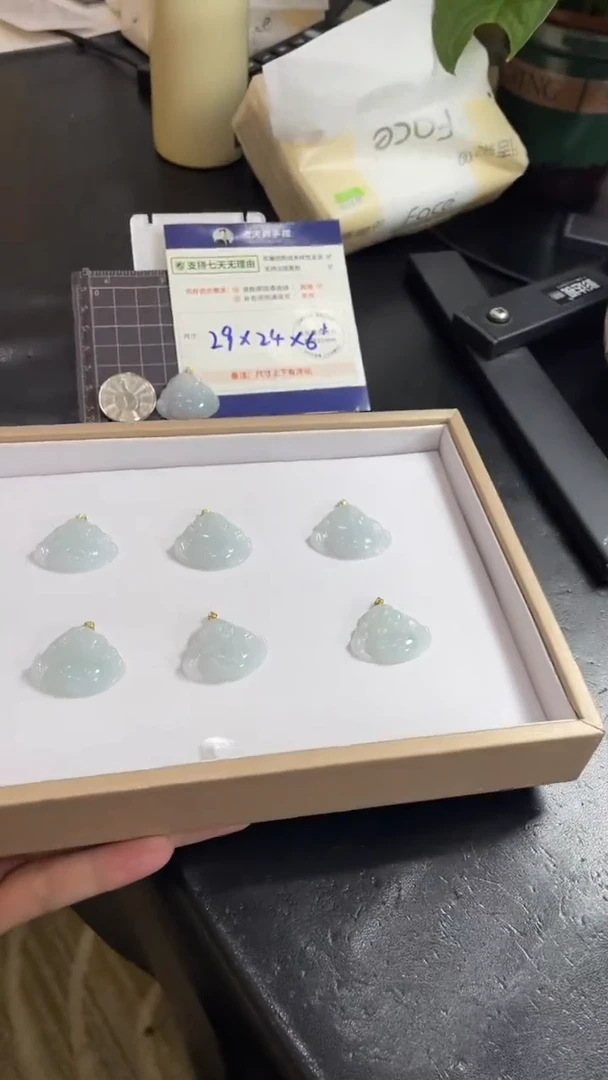 翡翠18K金镶嵌颈饰佛公配绳5/多样性发其一CP