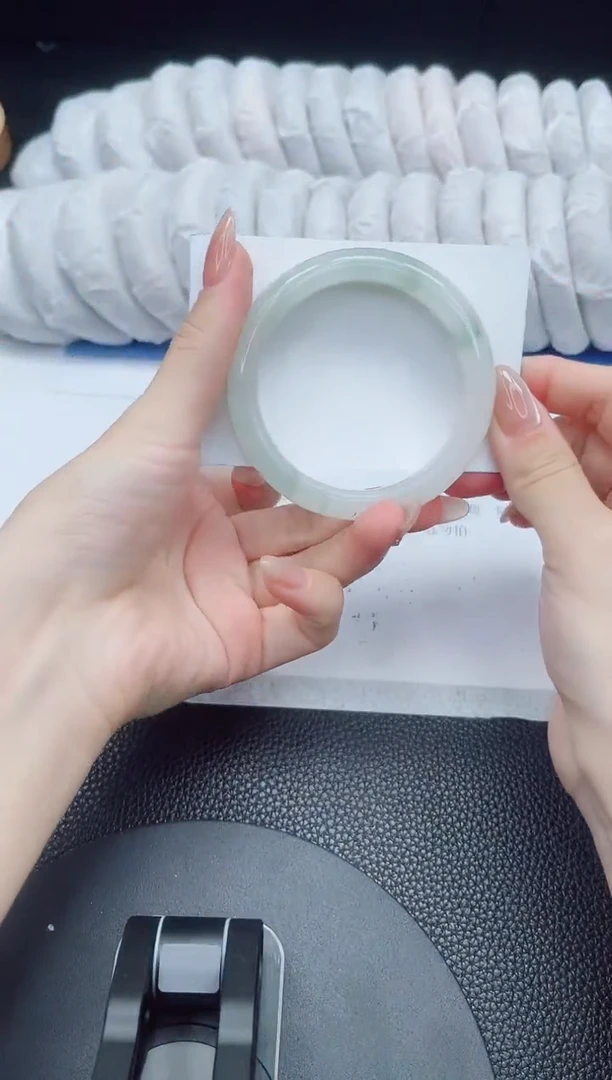 石英质玉手镯未镶嵌77-54.1