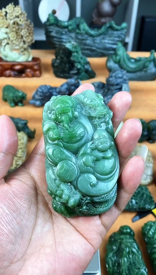 颈饰未镶嵌和田玉1