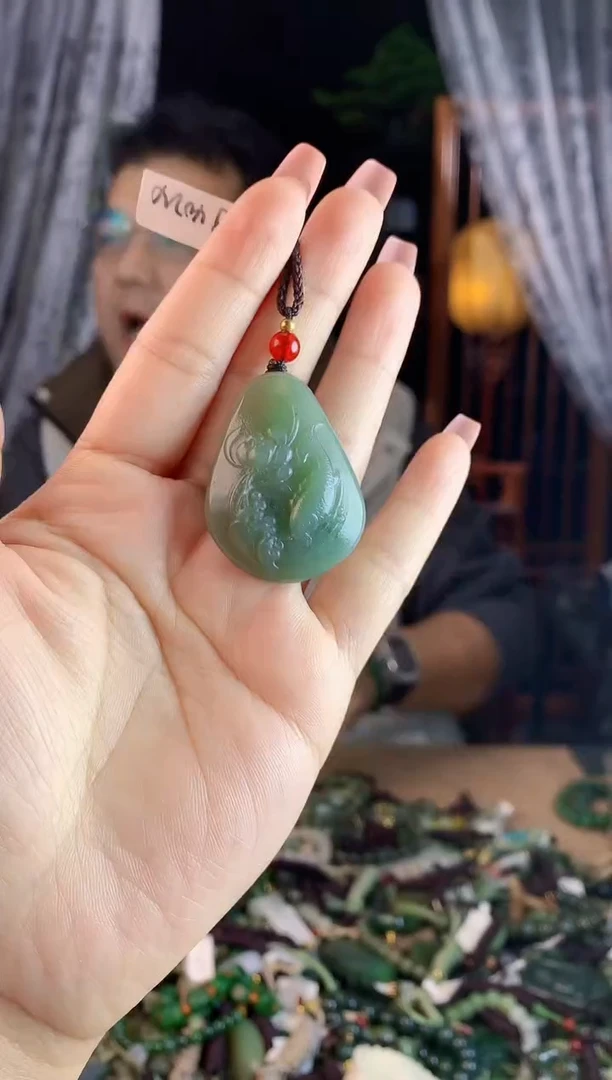 【闪购商品】和田玉挂件未镶嵌多样性发货拍一发一