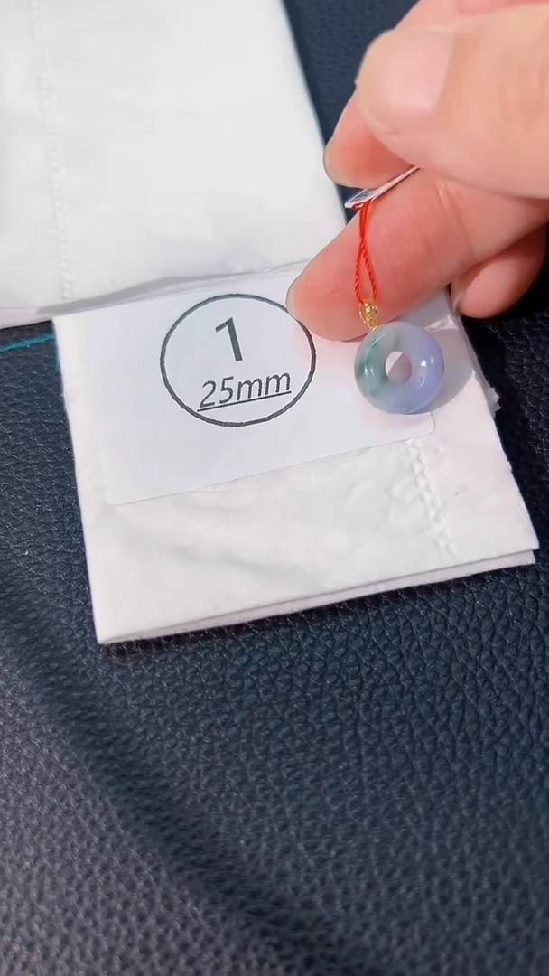 颈饰18K金镶嵌翡翠 缅料A货/支持复检/一件