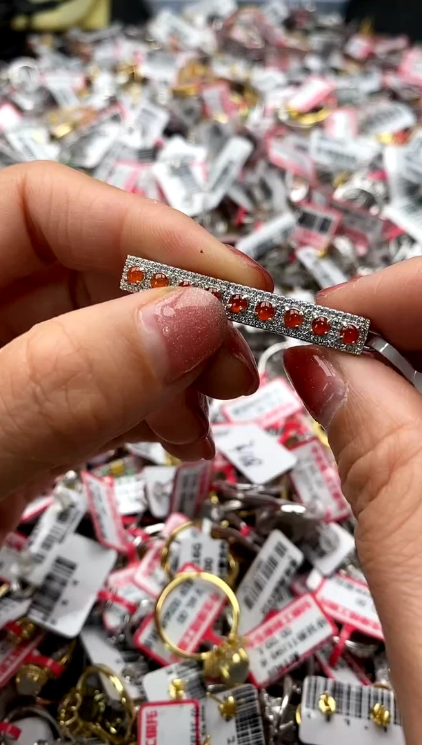 【闪购商品】翡翠戒指银S925镶嵌666666666     5