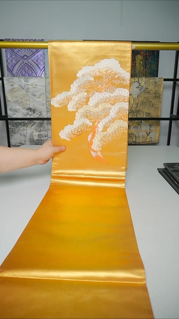 织绣织锦61刺绣。