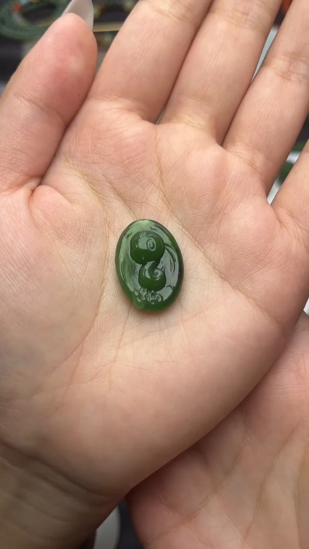 颈饰未镶嵌和田玉蛇