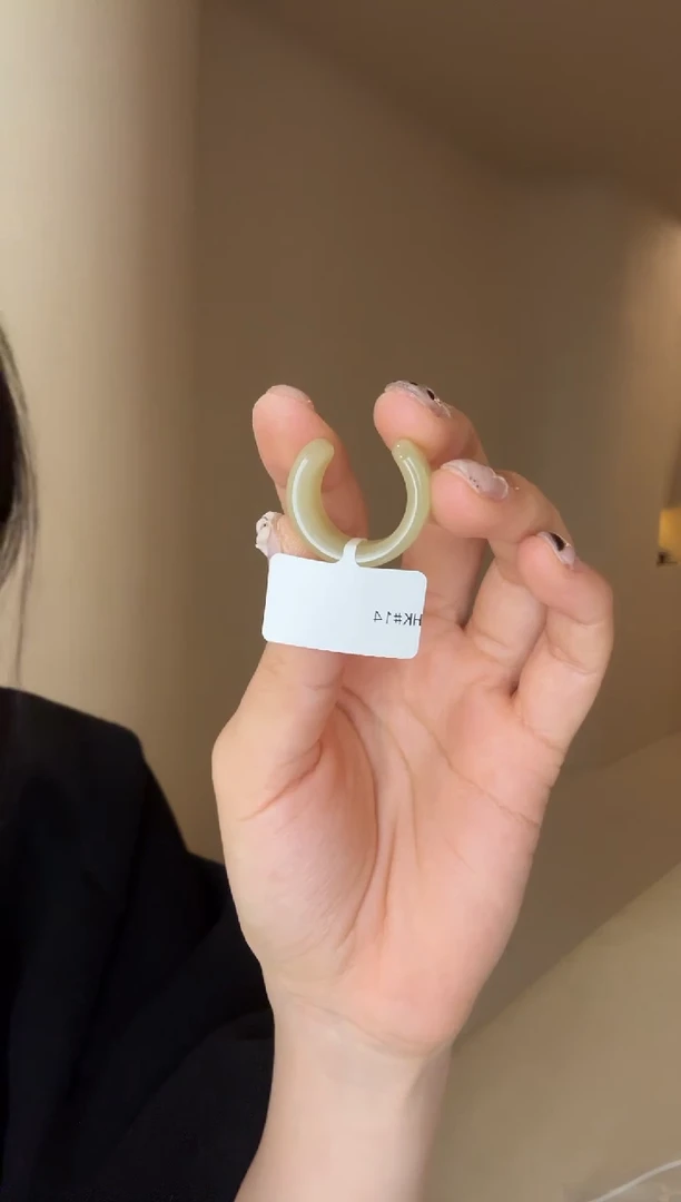 未镶嵌戒指和田玉14码开口黄口