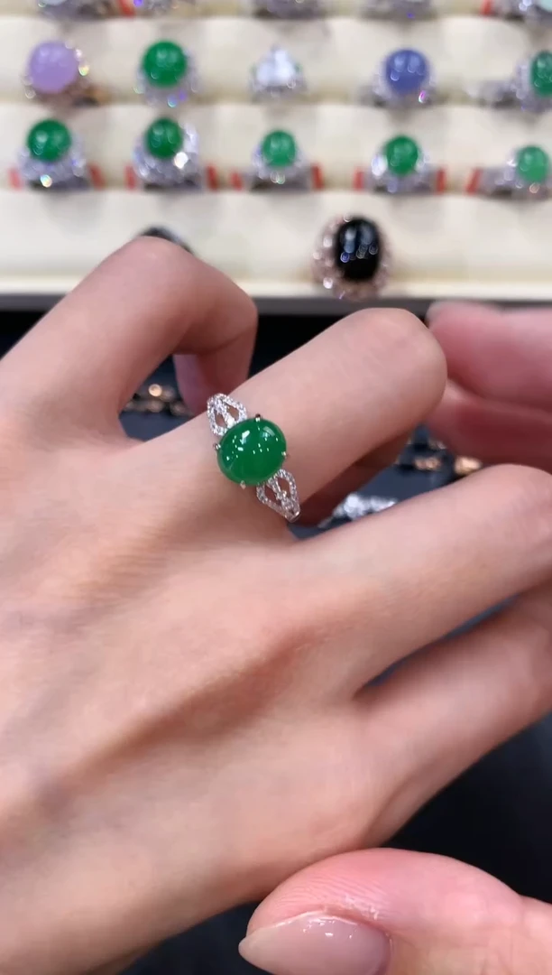 翡翠戒指18K金镶嵌a57