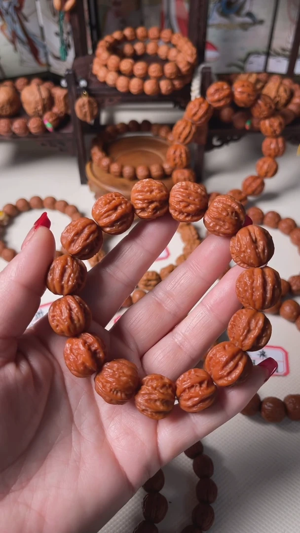 【闪购商品】文玩核桃手串小核桃
