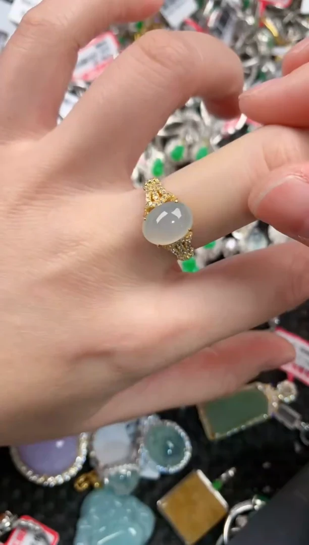 银S925镶嵌戒指翡翠333         3