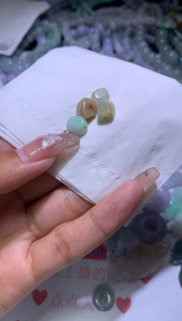 【闪购商品】翡翠挂件未镶嵌CXX004206