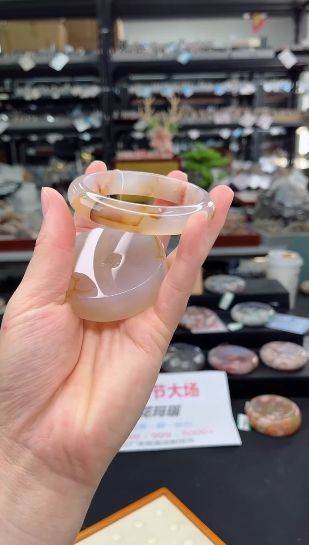 【闪购商品】石英质玉手镯未镶嵌59圈口（赠品镯心）3452394