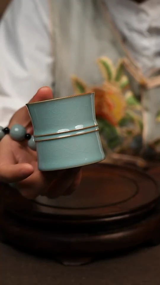 瓷片天青色全手描金束腰杯100ml微瑕不带礼盒