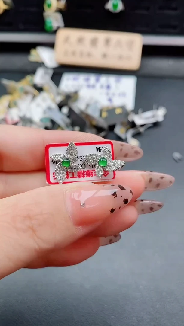银S925镶嵌戒指翡翠1