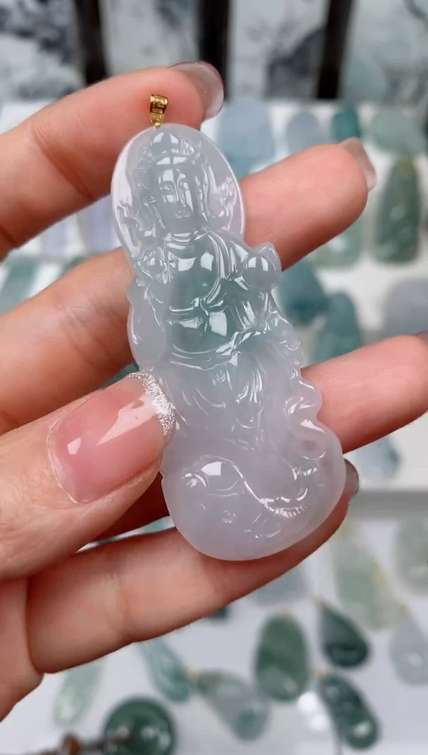 【闪购商品】翡翠颈饰18K金镶嵌吊坠