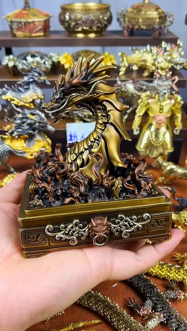 金龙香炉摆件如图