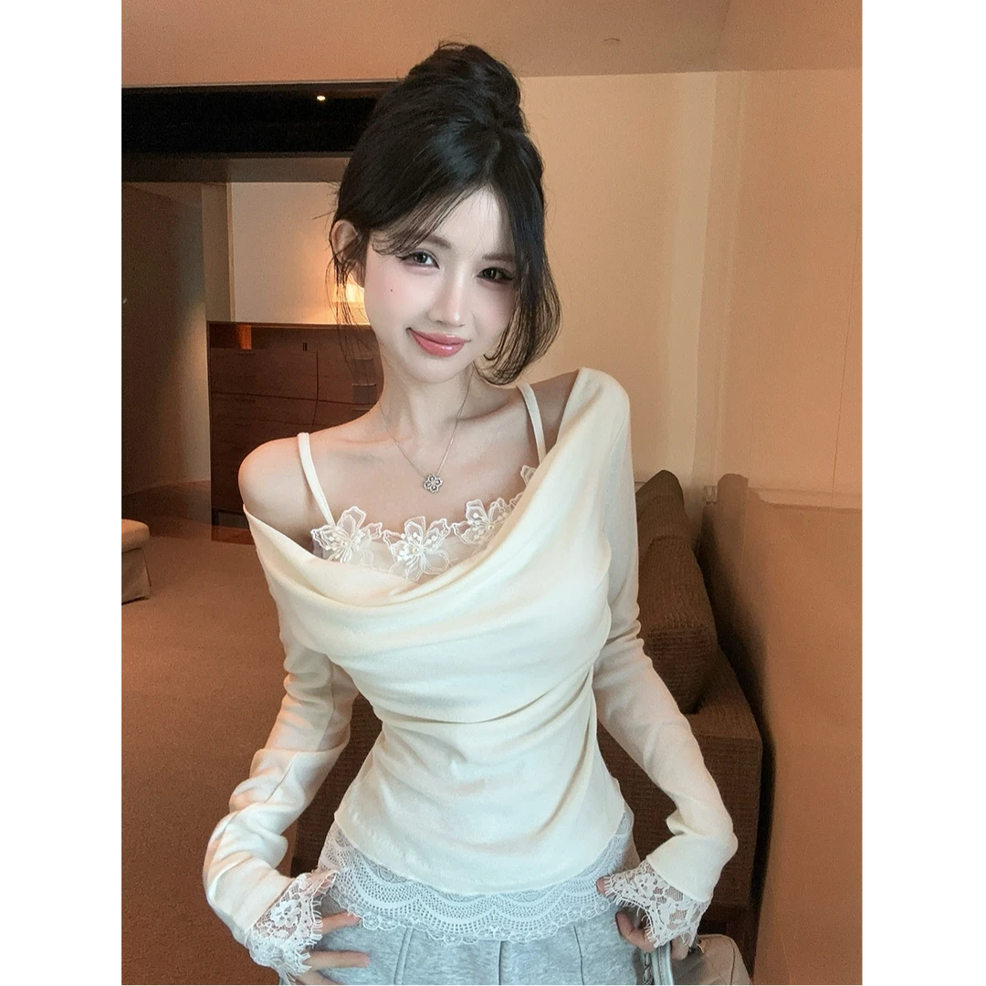 纯欲荡领蕾丝拼接花瓣修身褶皱上衣假两件露肩长袖打底T恤