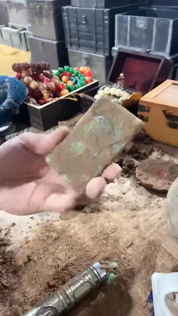 硅化玉奇石未镶嵌27