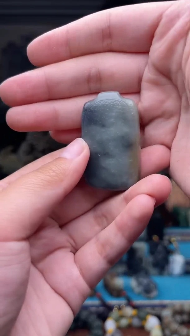 未镶嵌和田玉挂件1