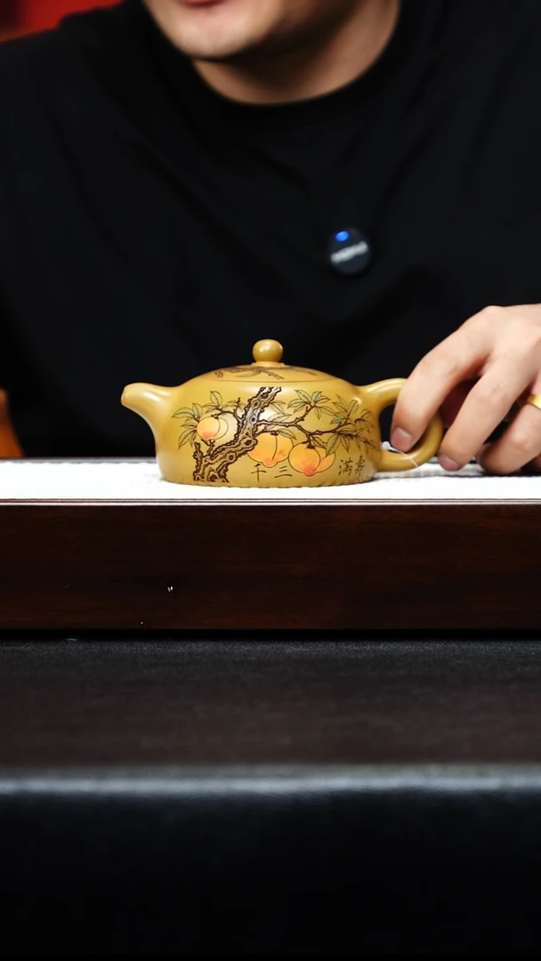 茶壶紫砂宜兴紫砂 半月 黄金段 梅付春 h228