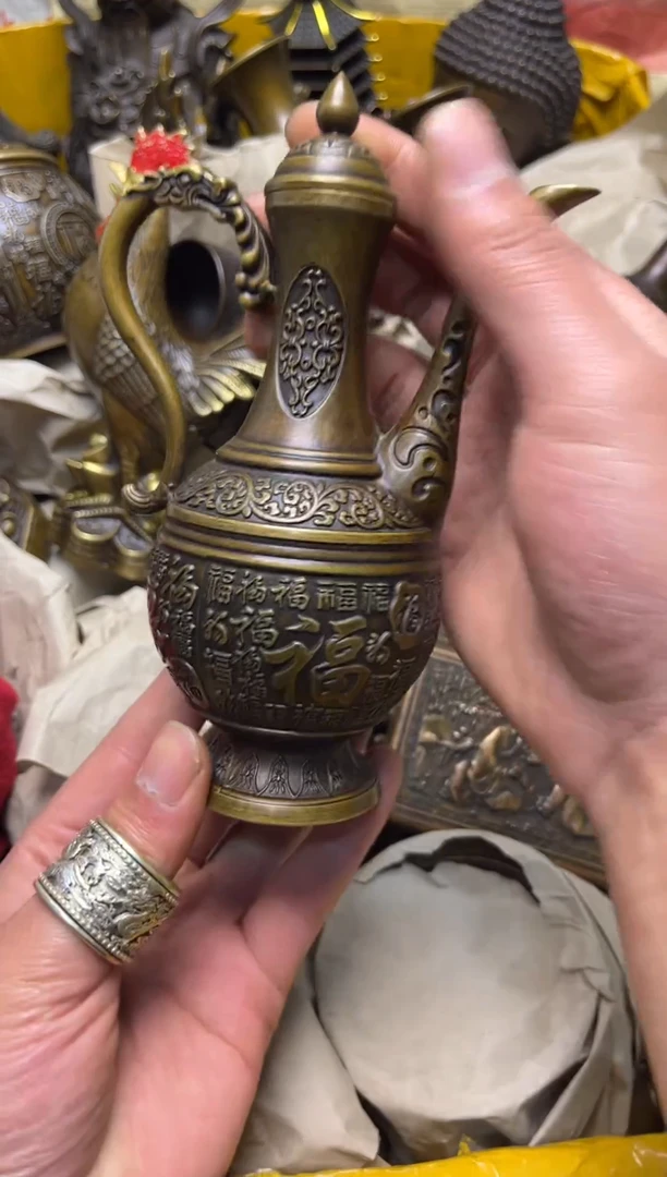 精美铜器，点击下单