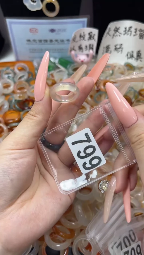 玛瑙/玉髓戒圈未镶嵌10/799