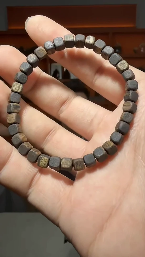 沉香手串24号多样性发一