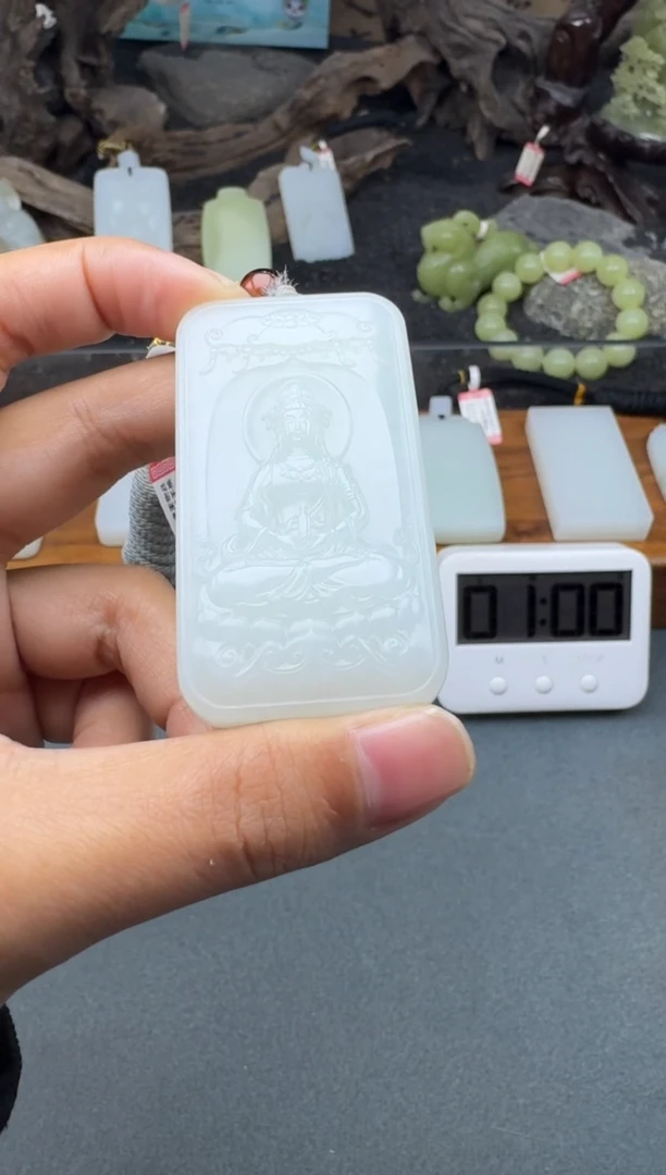 颈饰未镶嵌和田玉1