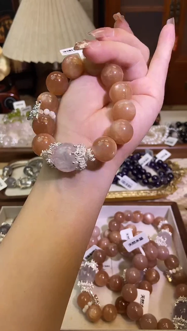 【闪购商品】手串未镶嵌日光石3170