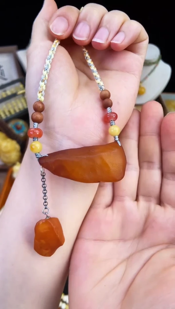 琥珀未镶嵌珠宝奇石柒月