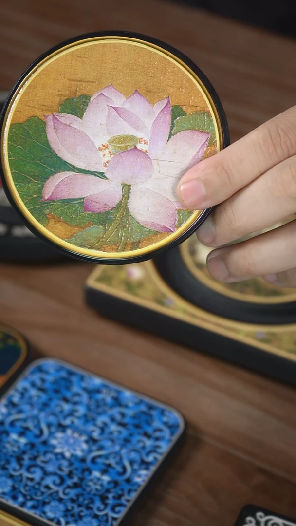壹藏贰宝出水芙蓉杯垫一片