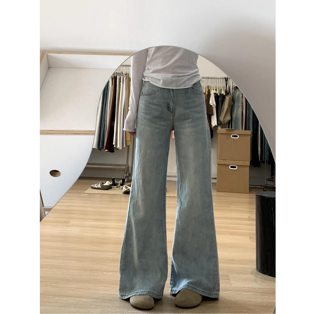 美式复古浅蓝色不贴腿宽松微喇牛仔裤女秋季新款高腰喇叭拖地长裤