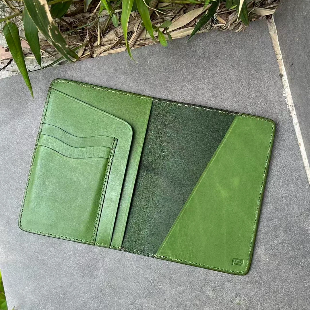 老友皮皮  加厚级别卡夹证件包