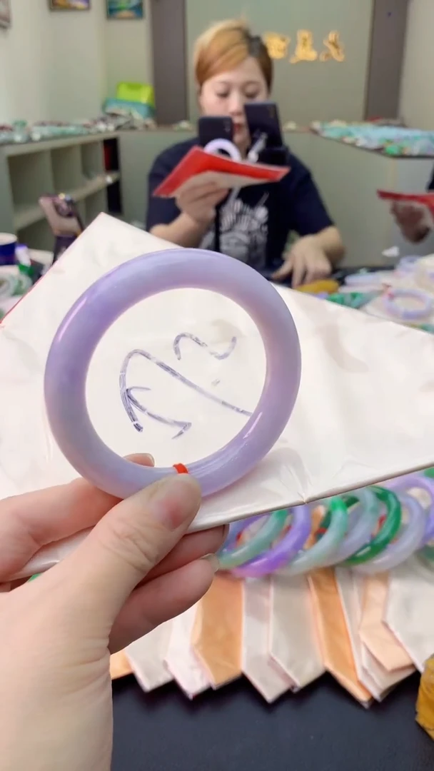 翡翠手镯未镶嵌0935772868