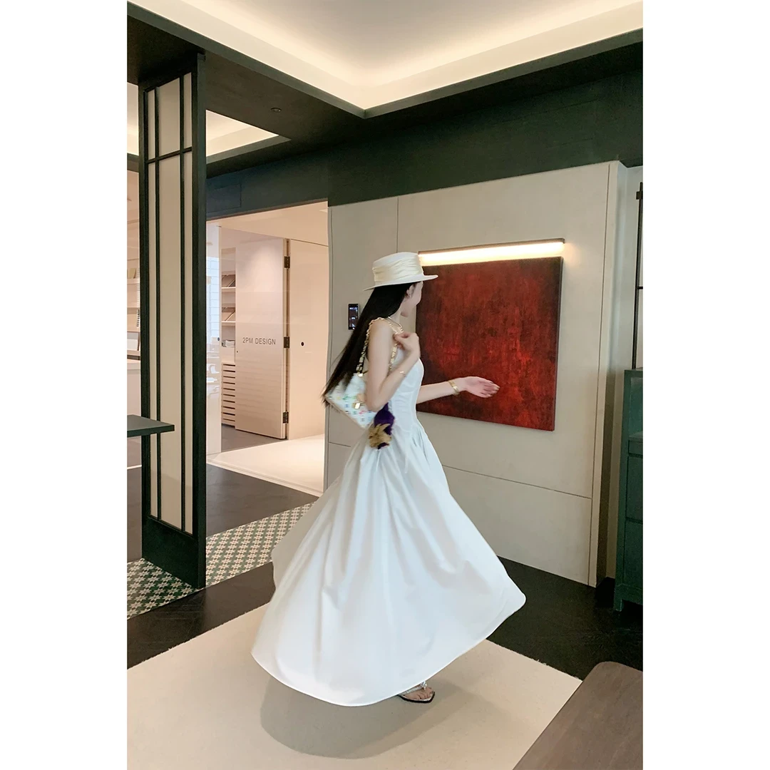 新款U领无袖连衣裙女夏季系带长裙法式名媛宽松温柔收腰大摆裙女