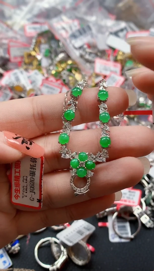 银S925镶嵌戒指翡翠天然A货缅甸翡翠