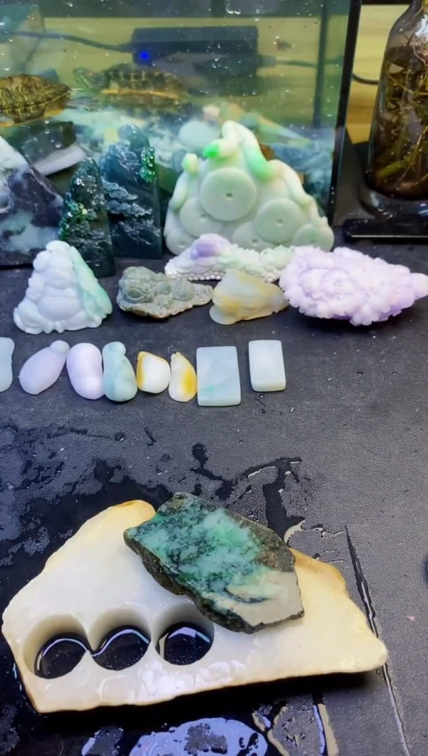 翡翠挂件未镶嵌天然翡翠007