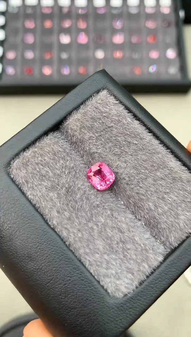 【闪购商品】定制尖晶石裸石未镶嵌1.57ct 枕型 粉色调