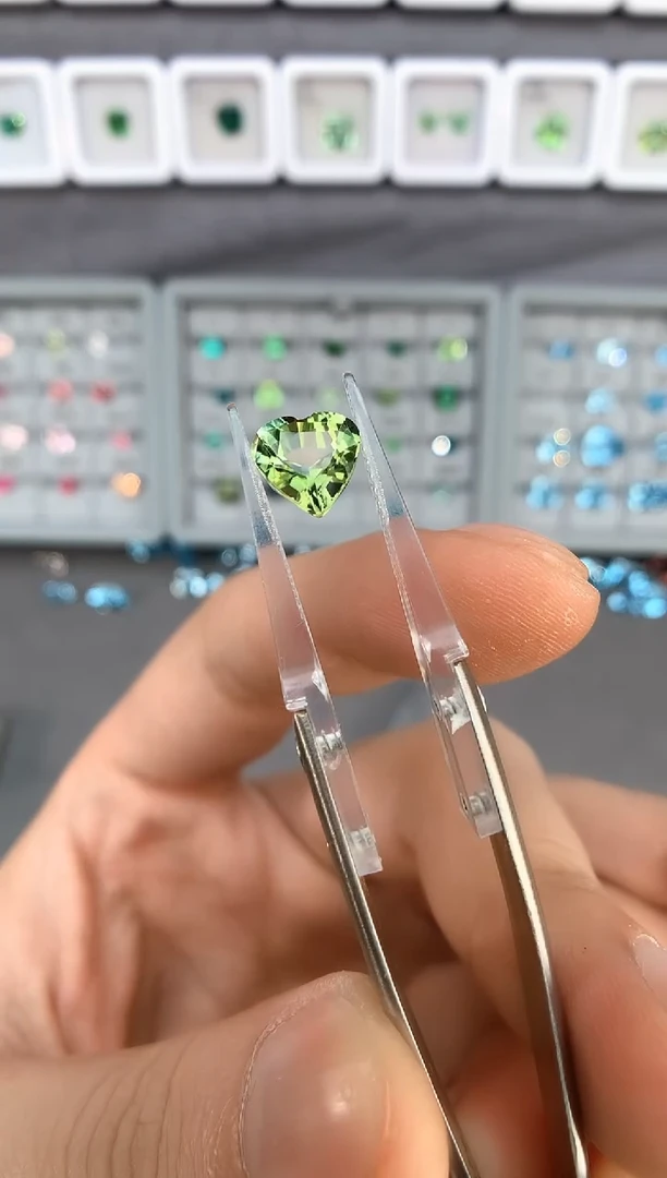 【闪购商品】定制碧玺裸石未镶嵌2.52ct