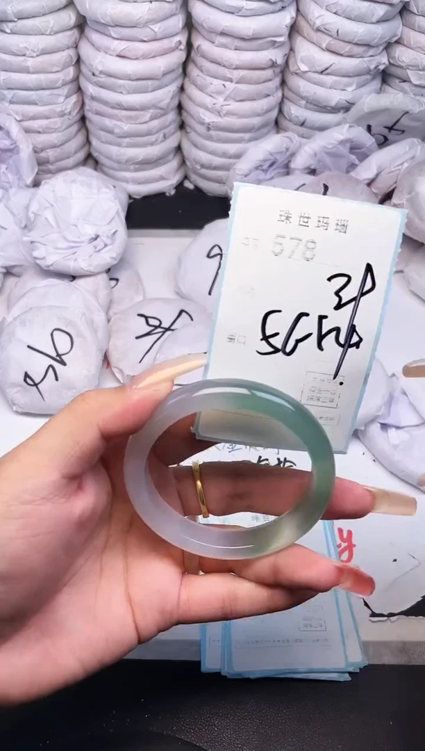 手镯玛瑙/玉髓未镶嵌578