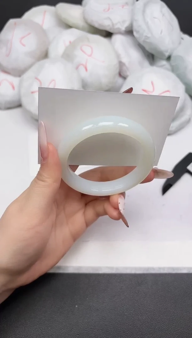 东凌女款手镯A219/55.9