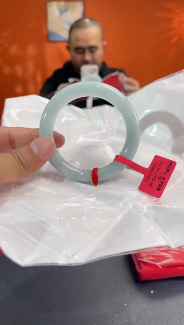 未镶嵌手镯翡翠10 57