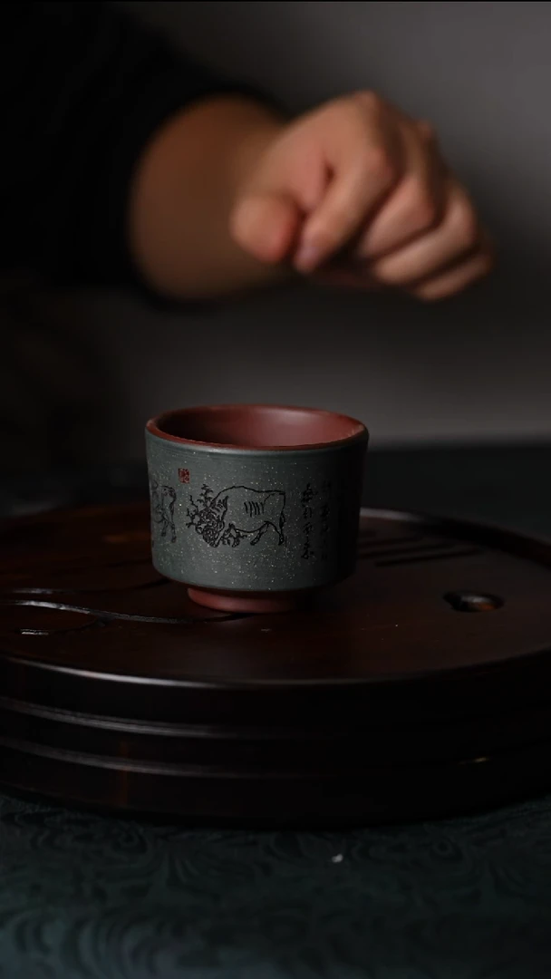 雪花绿泥刻绘杯子