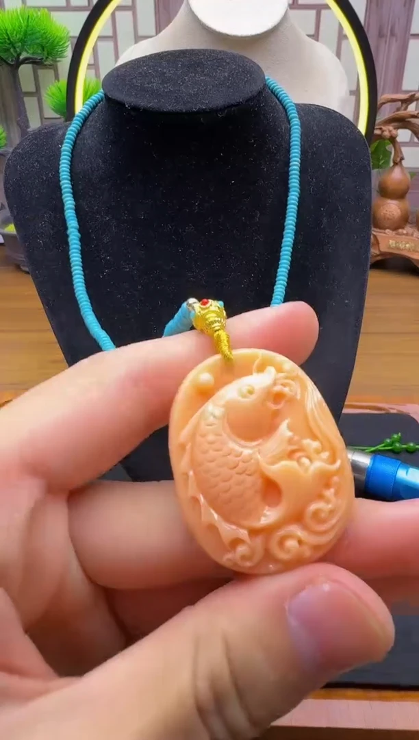 14K金镶嵌颈饰玛瑙/玉髓YC08